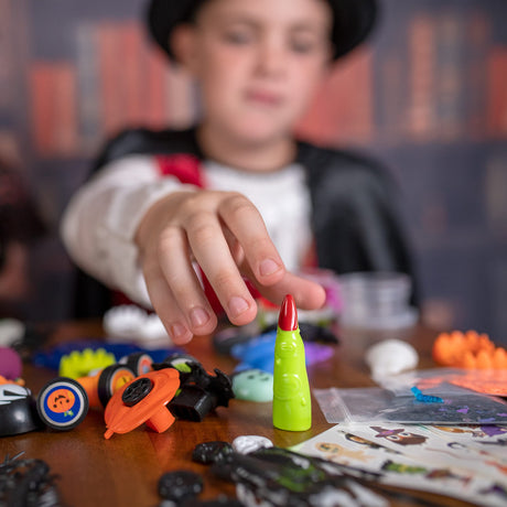 Halloween Party Favors Set - Cutie Completă cu Slime Colorat, Squishies de Halloween, Bile Fosforescente și Tatuaje Temporare și Accesorii Diverse